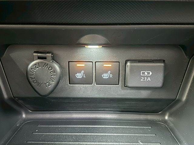 TOYOTA RAIZE HYBRID 2021