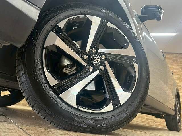 TOYOTA RAIZE HYBRID 2021