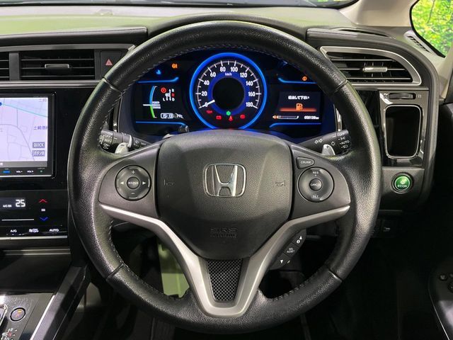 HONDA SHUTTLE HYBRID 2015