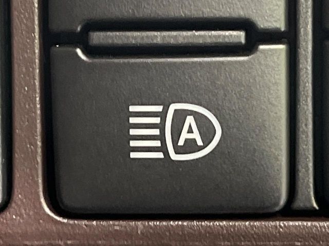 TOYOTA ROOMY 4WD 2018