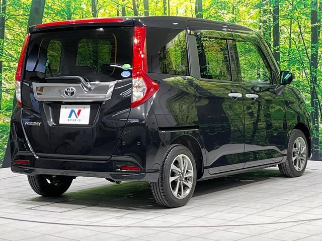 TOYOTA ROOMY 4WD 2018