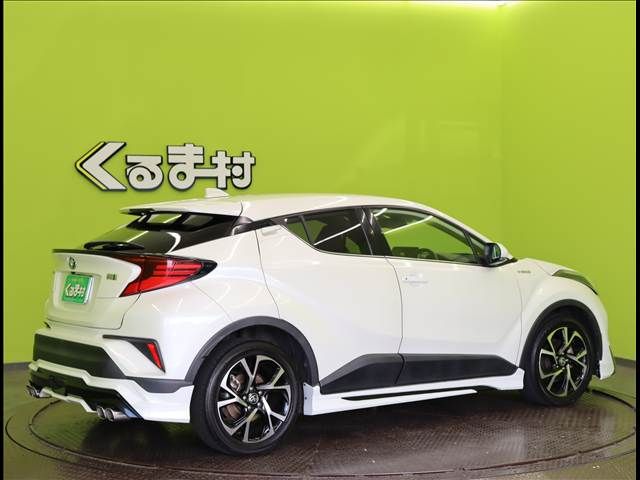 TOYOTA C-HR 2019