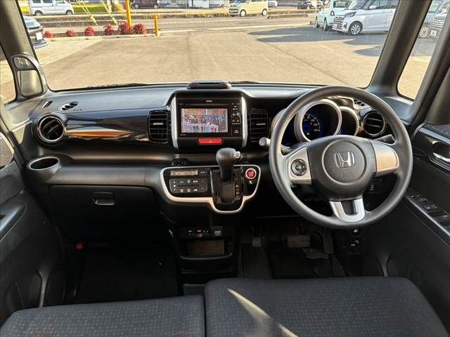 HONDA N BOX CUSTOM 2016