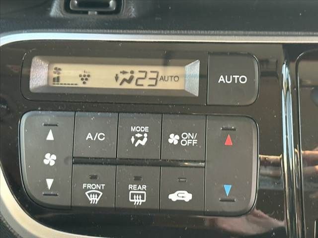 HONDA N BOX CUSTOM 2016