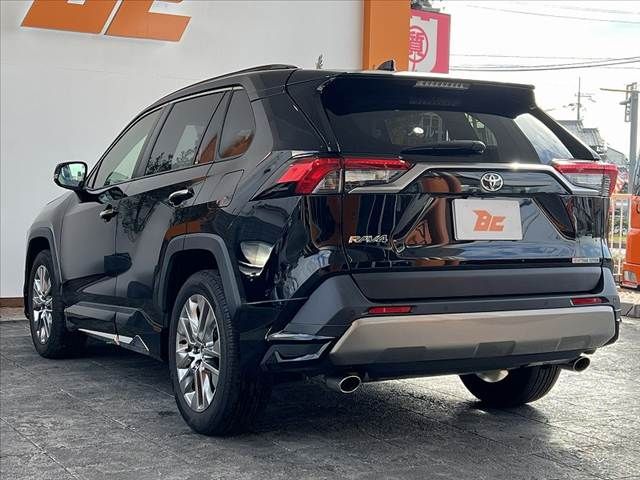 TOYOTA RAV4 4WD 2022