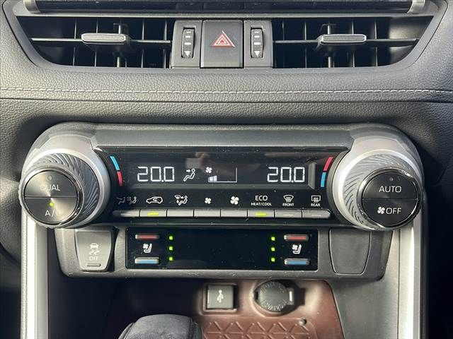 TOYOTA RAV4 4WD 2022