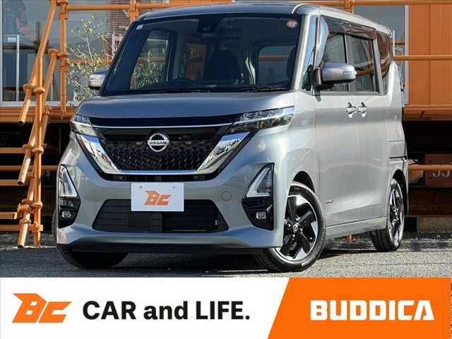 NISSAN ROOX 2021