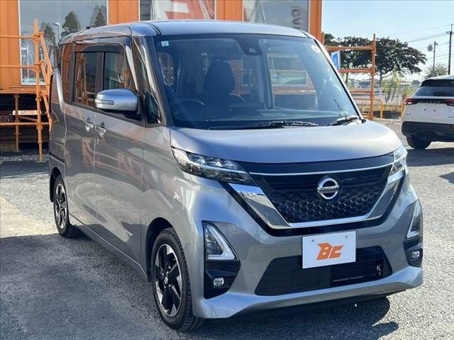 NISSAN ROOX 2021