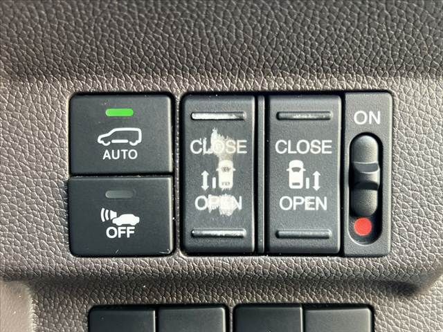 HONDA FREED HYBRID 2017