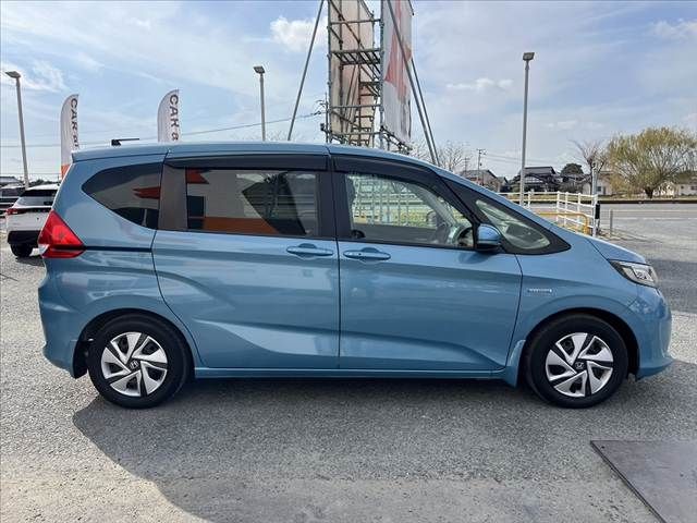 HONDA FREED HYBRID 2017