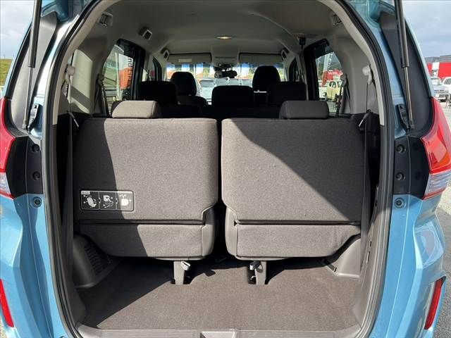 HONDA FREED HYBRID 2017