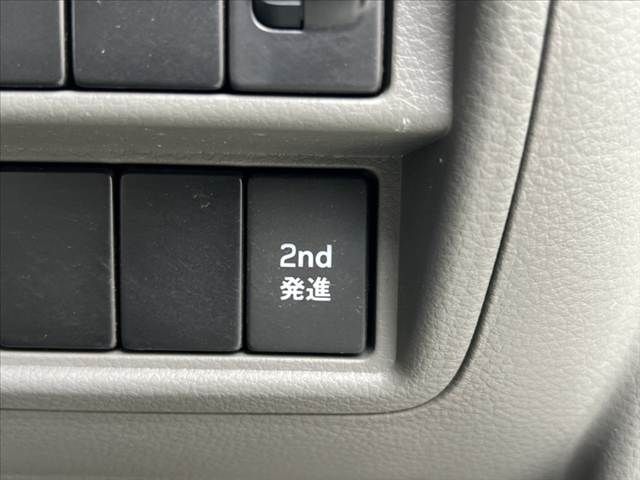 NISSAN NV100 CLIPPER 2019