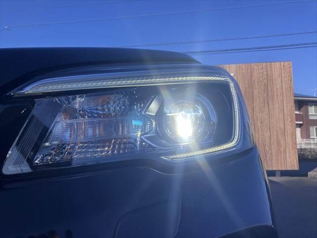 SUBARU FORESTER 2018