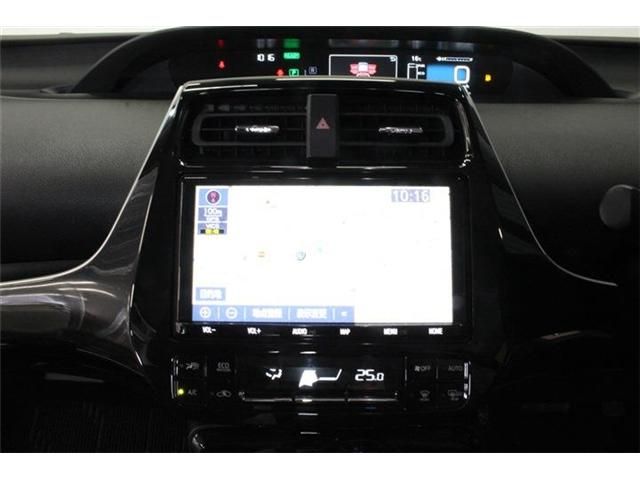 TOYOTA PRIUS 4WD 2019