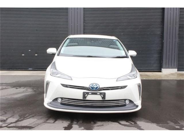 TOYOTA PRIUS 4WD 2019