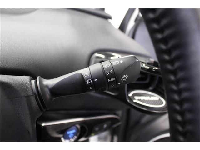 TOYOTA PRIUS 4WD 2019