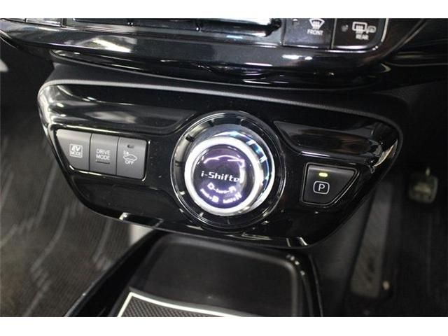 TOYOTA PRIUS 4WD 2019