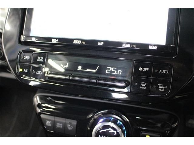 TOYOTA PRIUS 4WD 2019