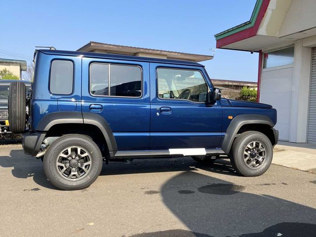 SUZUKI JIMNY NOMADE 2025