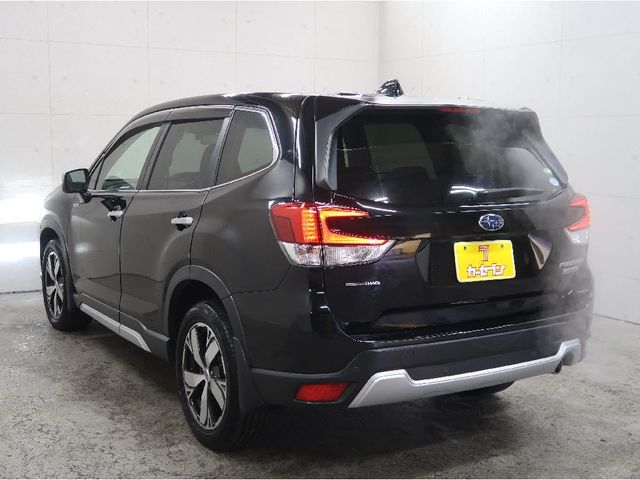SUBARU FORESTER 2019
