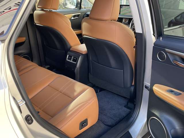 TOYOTA LEXUS RX450h AWD 2021