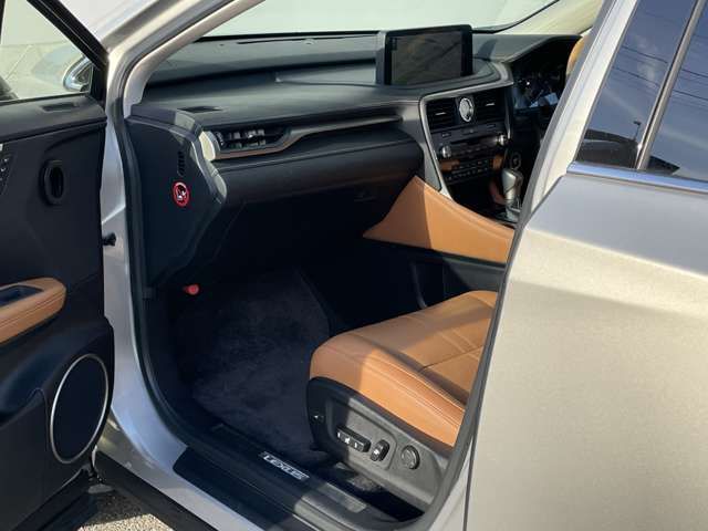 TOYOTA LEXUS RX450h AWD 2021