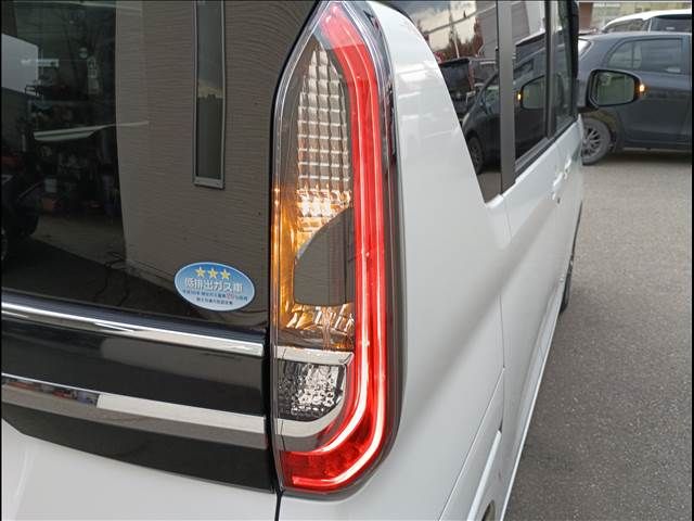 NISSAN ROOX 4WD 2021