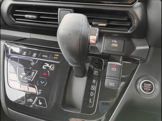 NISSAN ROOX 4WD 2021