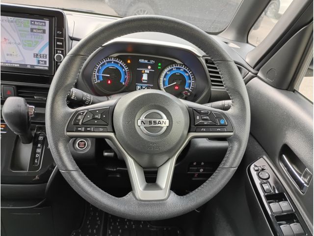 NISSAN ROOX 4WD 2021