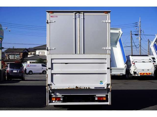 MITSUBISHI CANTER 2022