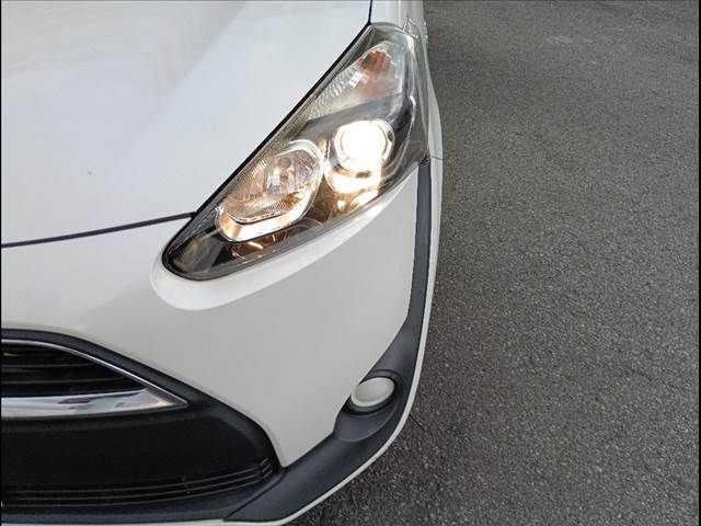 TOYOTA SIENTA HYBRID 2016