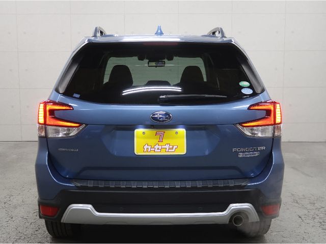 SUBARU FORESTER 2018