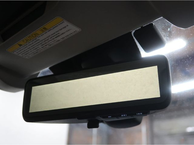 SUBARU FORESTER 2018