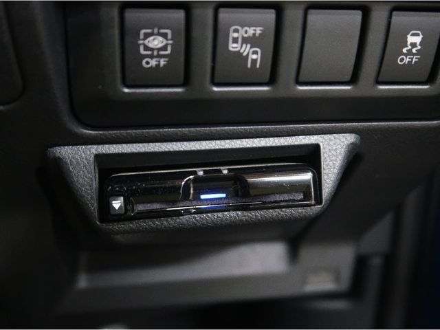 SUBARU FORESTER 2018