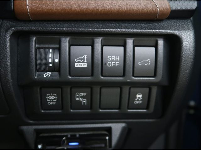 SUBARU FORESTER 2018