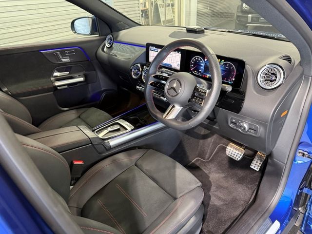 MERCEDES BENZ MERCEDES BENZ GLA class 2025