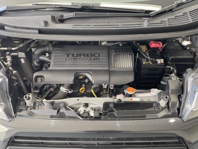 DAIHATSU MOVE CUSTOM 2017