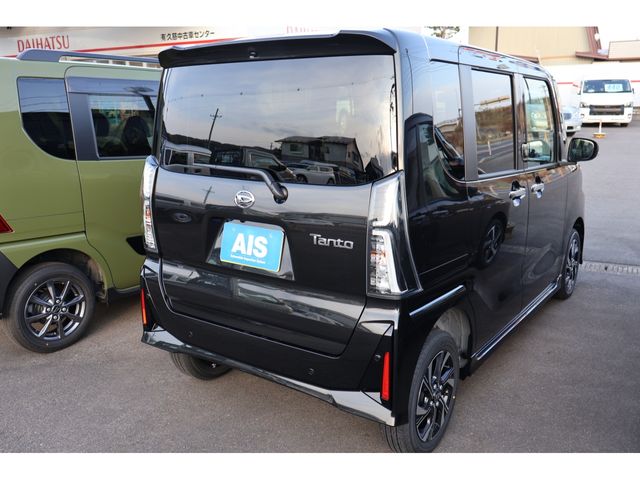 DAIHATSU TANTO CUSTOM 4WD 2025