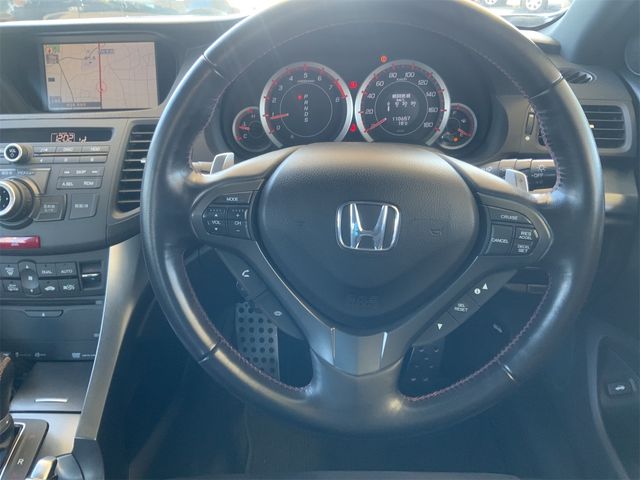 HONDA ACCORD 2011