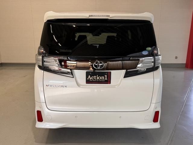 TOYOTA VELLFIRE 2017