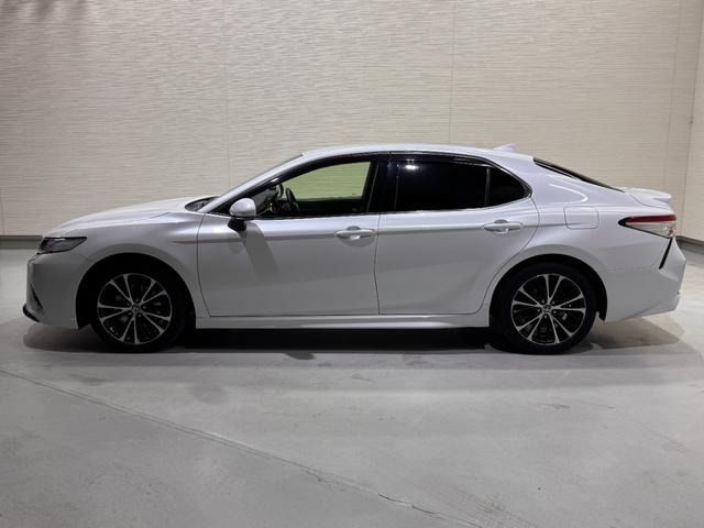 TOYOTA CAMRY HYBRID 2020