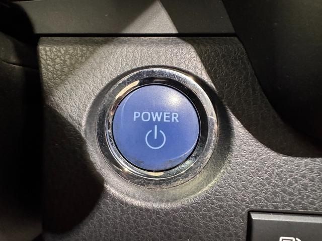 TOYOTA CAMRY HYBRID 2020