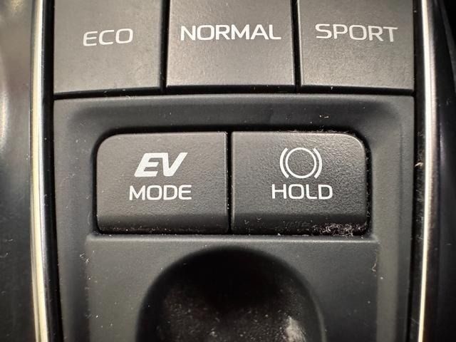 TOYOTA CAMRY HYBRID 2020