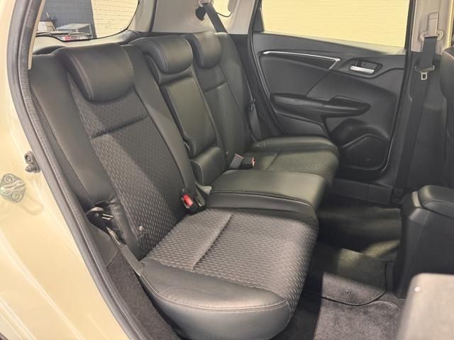 HONDA FIT HYBRID 2014