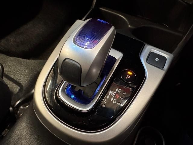 HONDA FIT HYBRID 2014