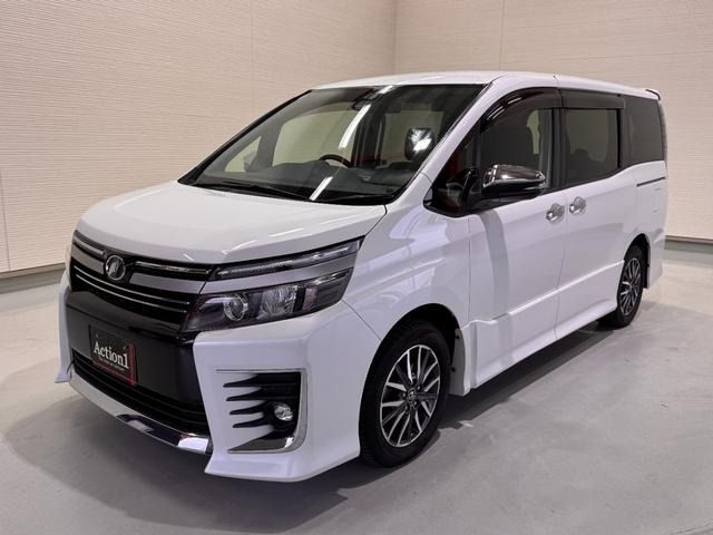 TOYOTA VOXY 2016