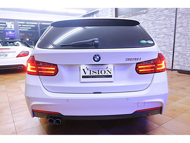 BMW BMW 3series TOURING 2012