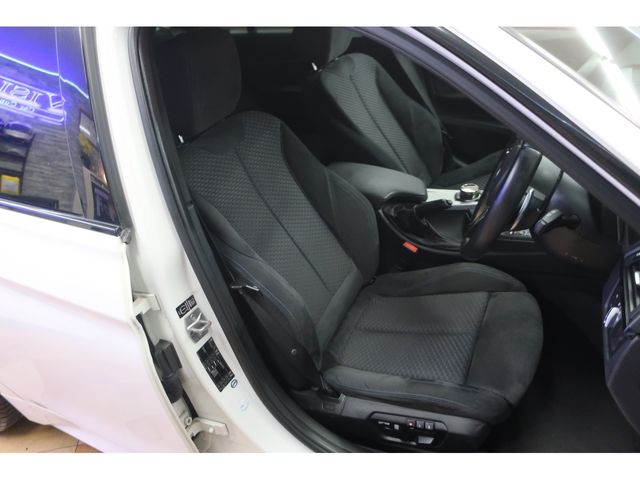 BMW BMW 3series TOURING 2012