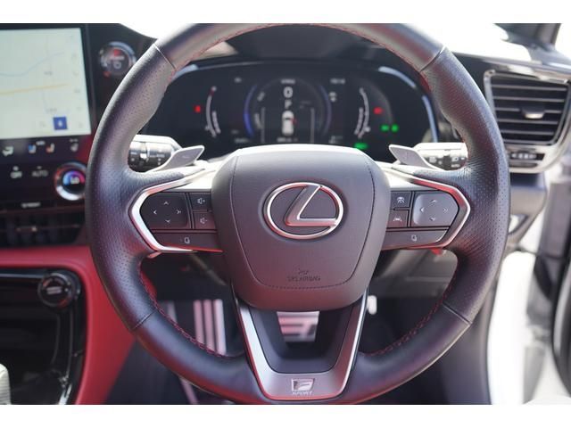 TOYOTA LEXUS NX350h 2023