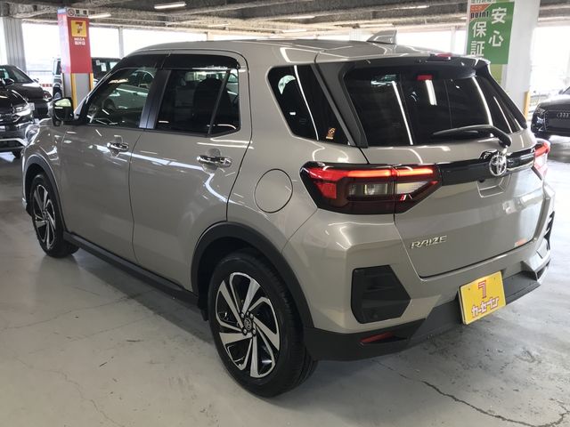 TOYOTA RAIZE 2023